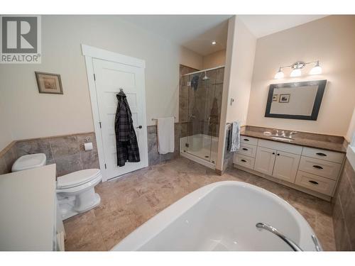 3116 53Rd Street S, Cranbrook, BC - Indoor Photo Showing Bathroom