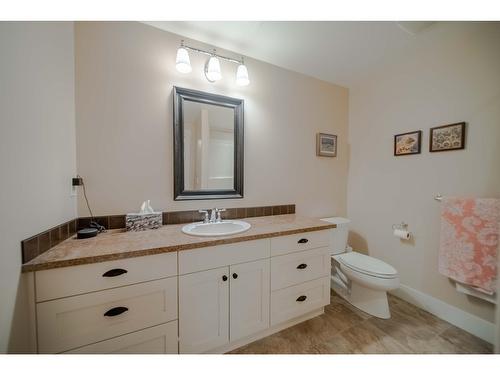 3116 53Rd Street S, Cranbrook, BC - Indoor Photo Showing Bathroom