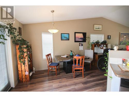 1315 104 Avenue, Dawson Creek, BC - Indoor Photo Showing Dining Room