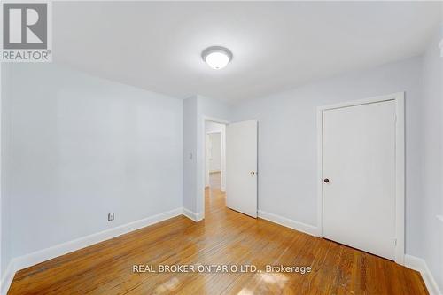 13 Ravina Court, Hamilton (Ancaster), ON - Indoor Photo Showing Other Room