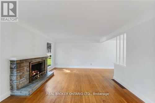 13 Ravina Court, Hamilton (Ancaster), ON - Indoor With Fireplace