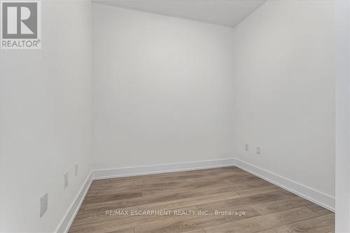 906 - 470 Dundas Street E, Hamilton (Waterdown), ON - Indoor Photo Showing Other Room