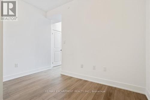 906 - 470 Dundas Street E, Hamilton, ON - Indoor Photo Showing Other Room