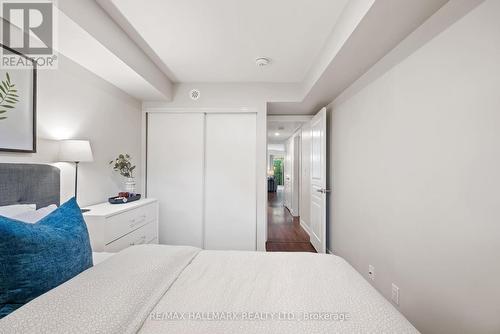 105 - 2 Dunsheath Way, Markham (Cornell), ON - Indoor Photo Showing Bedroom