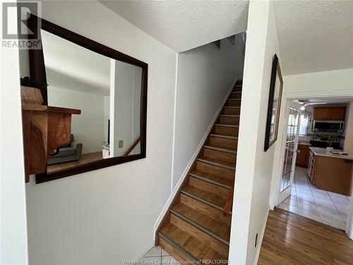 9504 Ashland Drive, Windsor, ON - Indoor Photo Showing Other Room