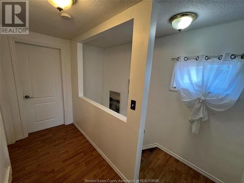 9504 Ashland Drive, Windsor, ON - Indoor Photo Showing Other Room