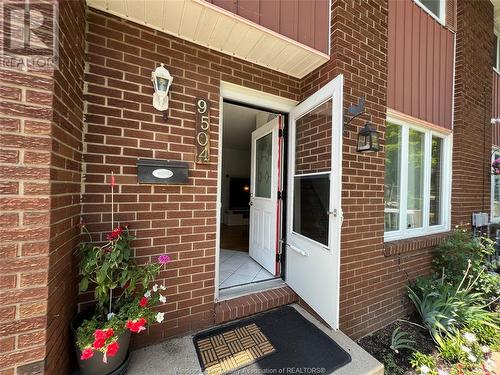 9504 Ashland Drive, Windsor, ON - Outdoor With Exterior