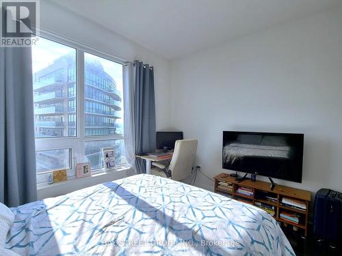 1214 - 160 Vanderhoof Avenue, Toronto (Thorncliffe Park), ON - Indoor Photo Showing Bedroom