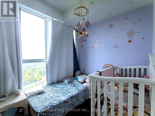 1214 - 160 Vanderhoof Avenue, Toronto (Thorncliffe Park), ON - Indoor Photo Showing Bedroom