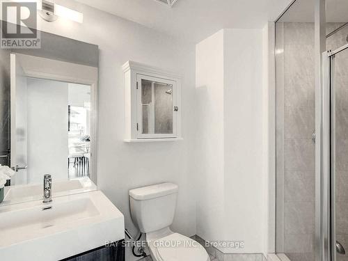 1214 - 160 Vanderhoof Avenue, Toronto (Thorncliffe Park), ON - Indoor Photo Showing Bathroom