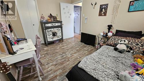 30 Railway Avenue, Success, SK - Indoor Photo Showing Bedroom