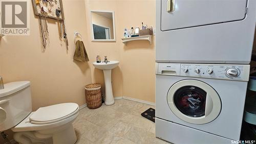 30 Railway Avenue, Success, SK - Indoor Photo Showing Laundry Room