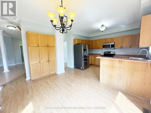 57 Penvill Trail, Barrie (Ardagh), ON - Indoor Photo Showing Kitchen