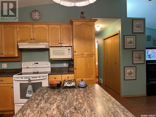 Sarauer Acreage, Annaheim, SK - Indoor Photo Showing Kitchen