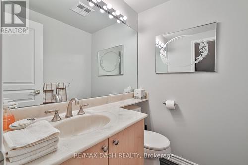 103 - 16 Humberstone Drive, Toronto (Willowdale East), ON - Indoor Photo Showing Bathroom