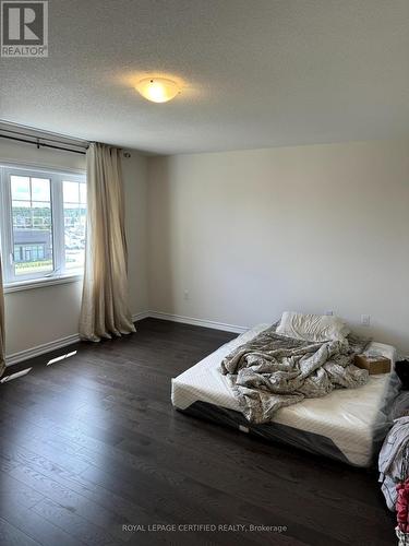 1491 Benson Street, Innisfil (Alcona), ON - Indoor Photo Showing Bedroom