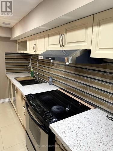 1491 Benson (Bsmnt) Street, Innisfil (Alcona), ON - Indoor Photo Showing Kitchen