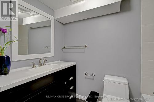 3043 Weston Road, Toronto (Humberlea-Pelmo Park), ON - Indoor Photo Showing Bathroom