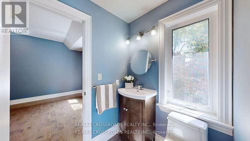 3043 Weston Road, Toronto (Humberlea-Pelmo Park), ON - Indoor Photo Showing Bathroom