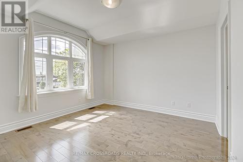 3043 Weston Road, Toronto (Humberlea-Pelmo Park), ON - Indoor Photo Showing Other Room