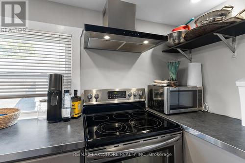 268 University Avenue W, Cobourg, ON - Indoor Photo Showing Kitchen