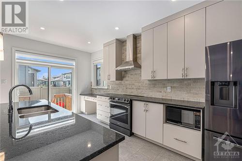 184 Crevasse Road S, Ottawa, ON - Indoor Photo Showing Kitchen With Double Sink With Upgraded Kitchen