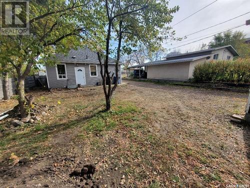 1271 104Th Street, North Battleford, SK - Outdoor