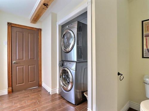 Powder room - 12355 Boul. St-Jean, Trois-Rivières, QC - Indoor Photo Showing Laundry Room