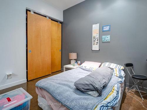 418-155 Dalhousie St, Toronto, ON - Indoor Photo Showing Bedroom