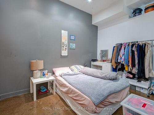 418-155 Dalhousie St, Toronto, ON - Indoor Photo Showing Bedroom