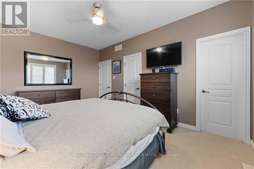 8 Bedard Boulevard, Petawawa (520 - Petawawa), ON - Indoor Photo Showing Bedroom