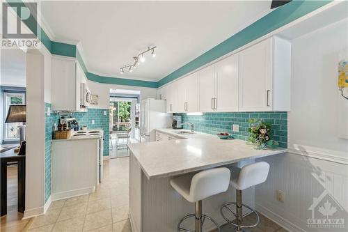 39 Kimberwick Crescent, Ottawa, ON - Indoor Photo Showing Kitchen