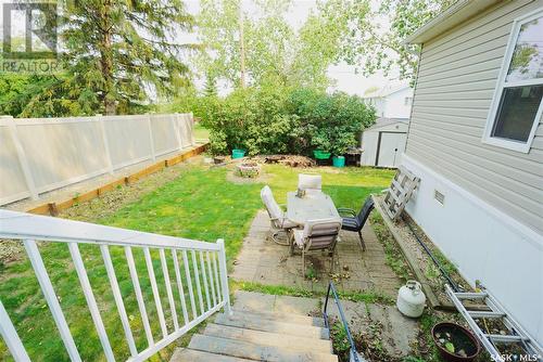 402 4Th Avenue, Avonlea, SK - Outdoor With Deck Patio Veranda