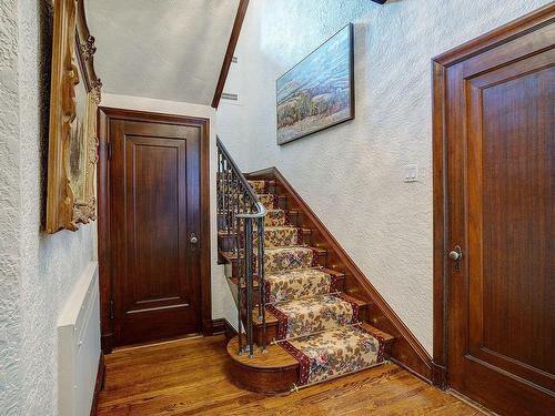 Staircase - 5587 Ch. Queen-Mary, Hampstead, QC - Indoor Photo Showing Other Room