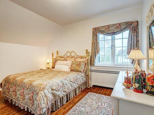 Bedroom - 5587 Ch. Queen-Mary, Hampstead, QC - Indoor Photo Showing Bedroom