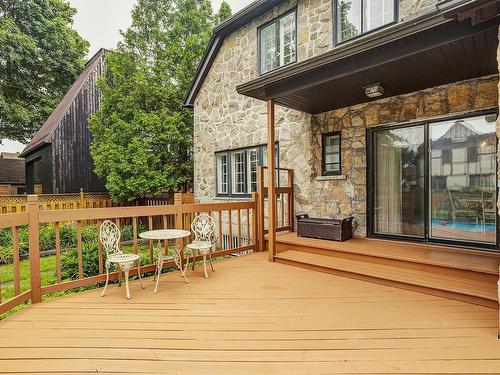 Patio - 5587 Ch. Queen-Mary, Hampstead, QC - Outdoor With Deck Patio Veranda With Exterior