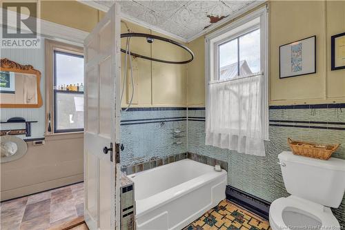 4993 Route 102, Hampstead, NB - Indoor Photo Showing Bathroom