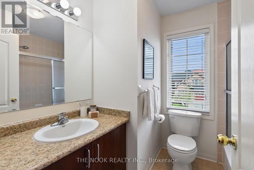 35 Personna Circle, Brampton (Credit Valley), ON - Indoor Photo Showing Bathroom