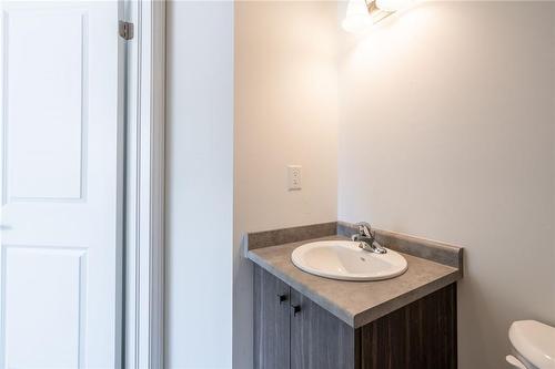 21 Roxanne Drive|Unit #118, Hamilton, ON - Indoor Photo Showing Bathroom