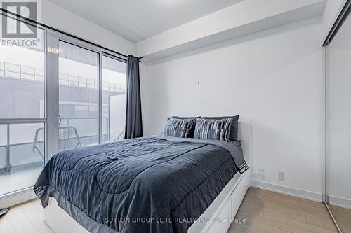 426 - 10 Park Lawn Road, Toronto (Mimico), ON - Indoor Photo Showing Bedroom