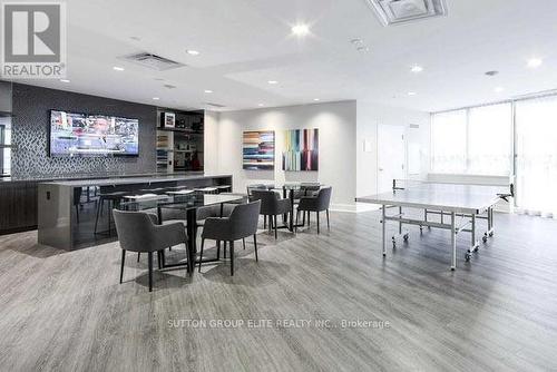 426 - 10 Park Lawn Road, Toronto (Mimico), ON - Indoor Photo Showing Dining Room