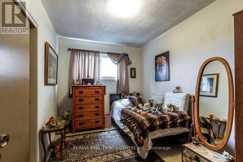 64 Cedar Street, Guelph (Old University), ON - Indoor Photo Showing Bedroom