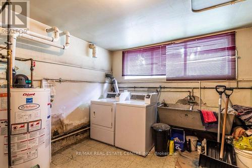 64 Cedar Street, Guelph (Old University), ON - Indoor Photo Showing Laundry Room