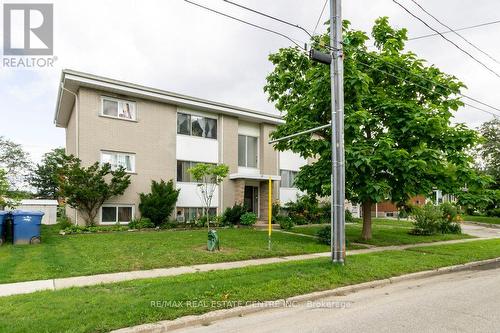 10 Plymouth Court, Guelph (Onward Willow), ON - Outdoor