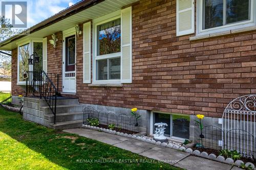 422 Marble Point Road, Marmora And Lake, ON - Outdoor With Exterior