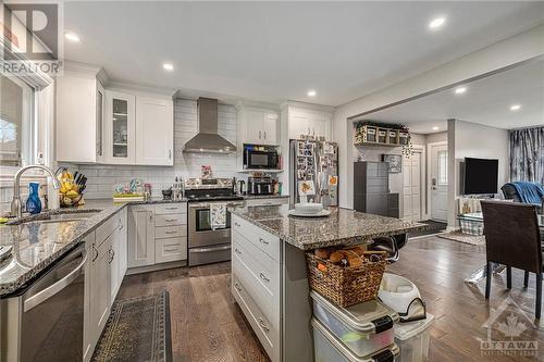 3125 Southmore Drive E, Ottawa, ON - Indoor Photo Showing Kitchen With Double Sink With Upgraded Kitchen