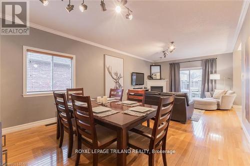 31 Bayside Court, London, ON - Indoor Photo Showing Dining Room