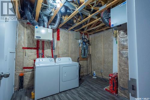 5117 Aerial Crescent, Regina, SK - Indoor Photo Showing Laundry Room