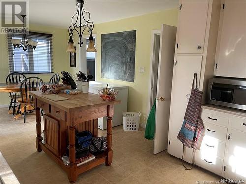 445 Tremblay Street, Bathurst, NB - Indoor Photo Showing Dining Room