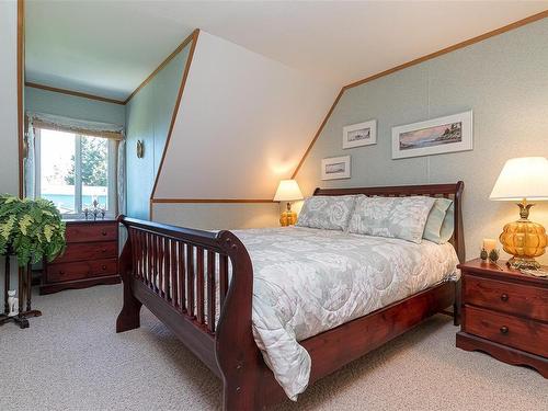 5945 Island Hwy West, Qualicum Beach, BC 